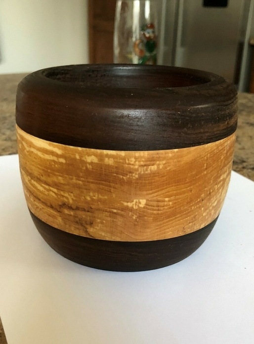 Bol utilitaire et décoratif