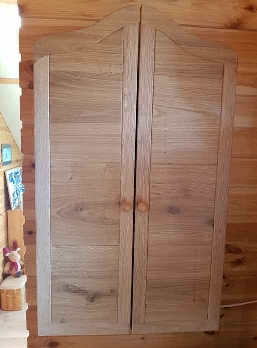 Armoire à bijoux