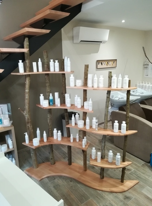 Étagère déco pour Salon de coiffure