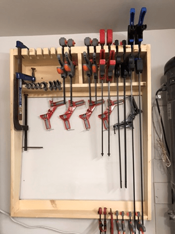 Étagère pour serres à bois