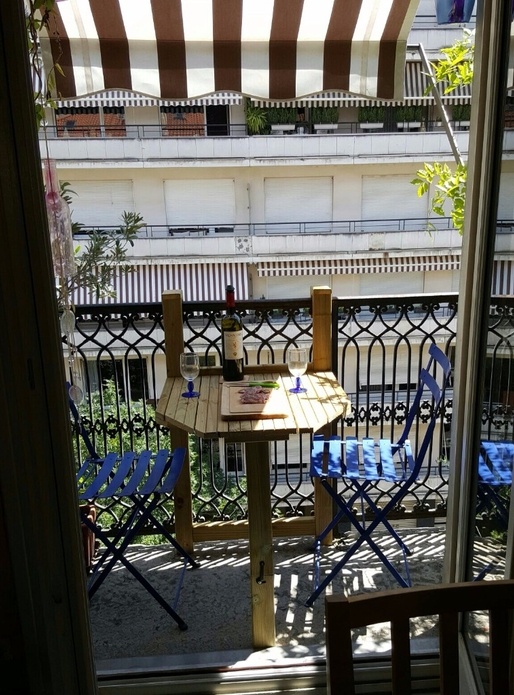 Table de balcon