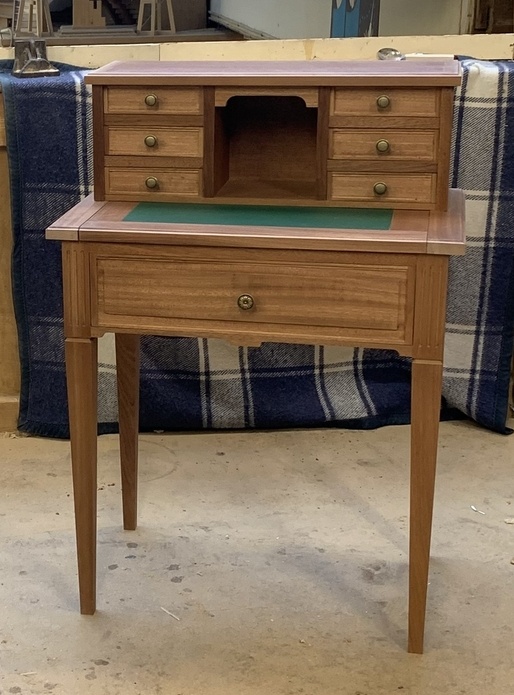 Bonheur du Jour Louis XVI