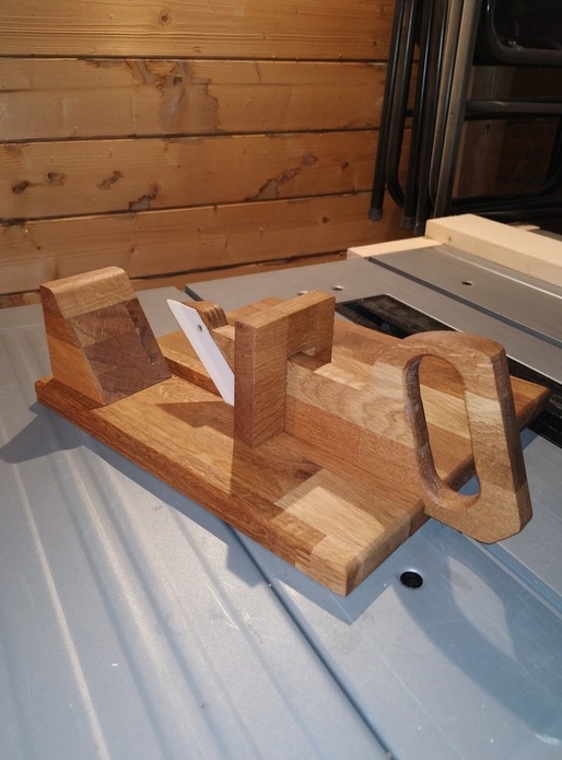 Trancheuse à saucisson