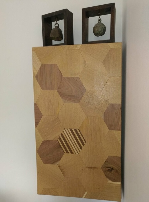 Un placard en tomettes