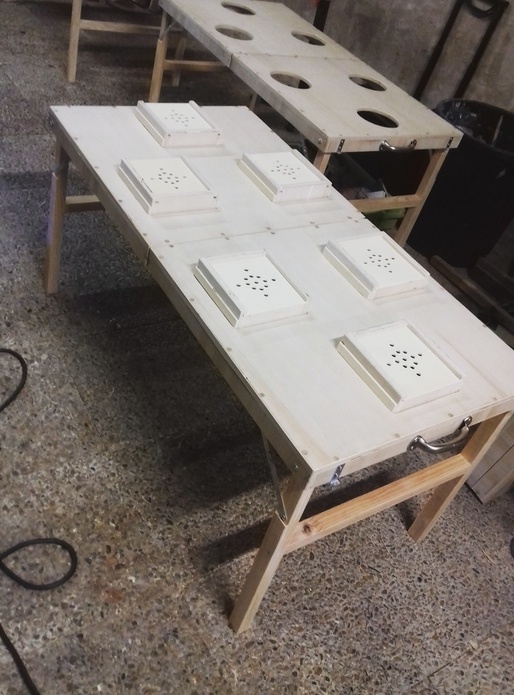 Tables boîte à odeurs pédagogique