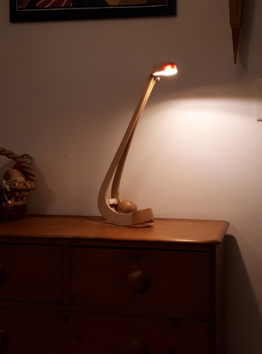 Lampe de bureau à bascule