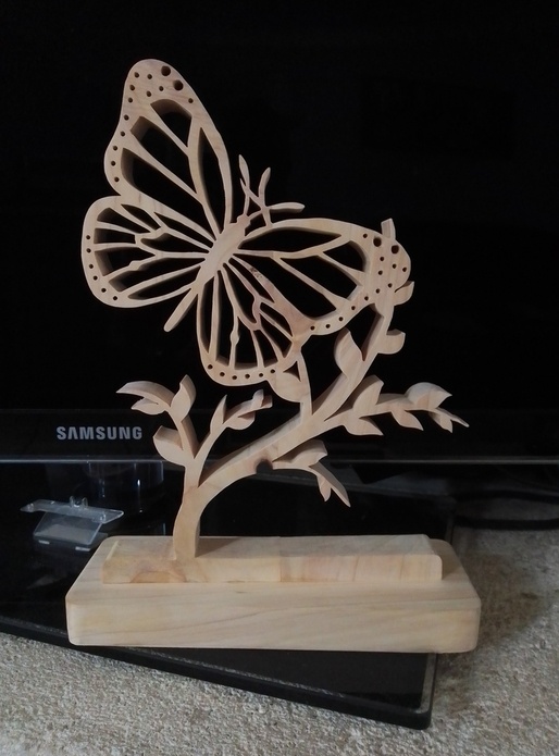 Papillon sur une branche