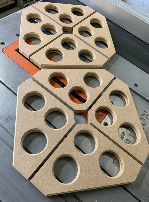 Petites équerres d'assemblage