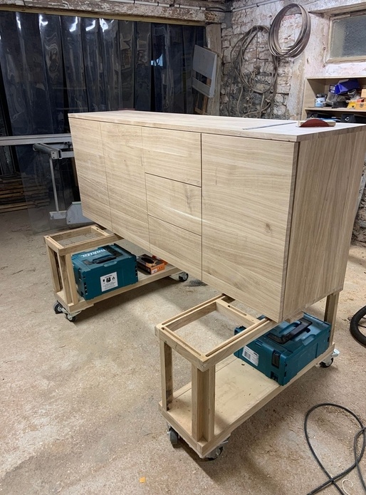 Meuble chêne massif