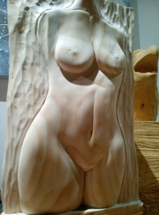 Sculpture buste de femme .