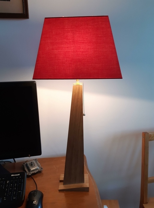 Lampe en chûte de chûte de chêne
