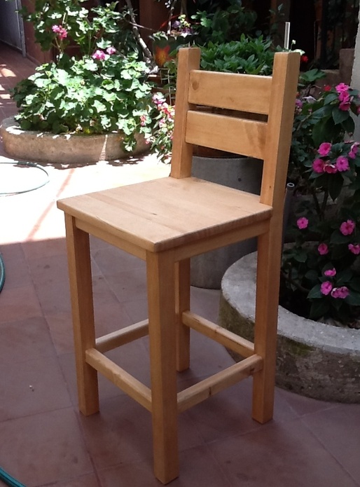 Petite chaise haute pour enfant