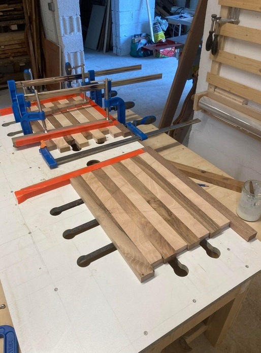 Fabrication presque industrielle d'échiquier