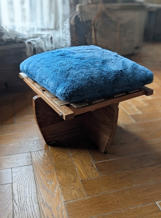 The Stool - George Nakashima