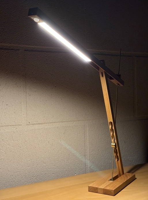 Lampe grue pour bureau ou chevet