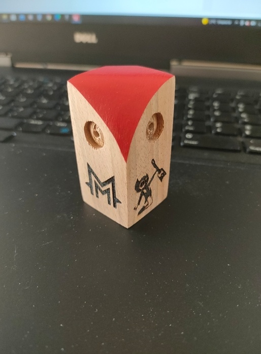 Encore une chouette mais pour un fan de M