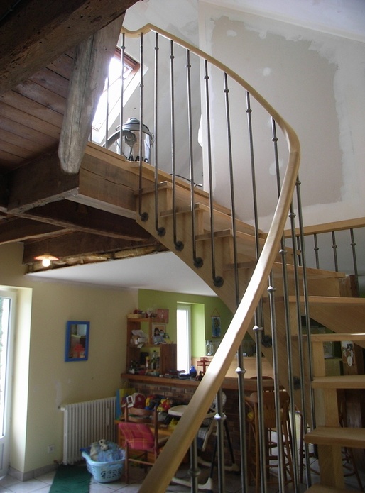 Escalier courbe à l'anglaise sans contre marche