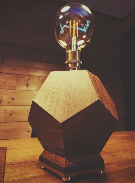 Lampe de table * Dodécaèdre