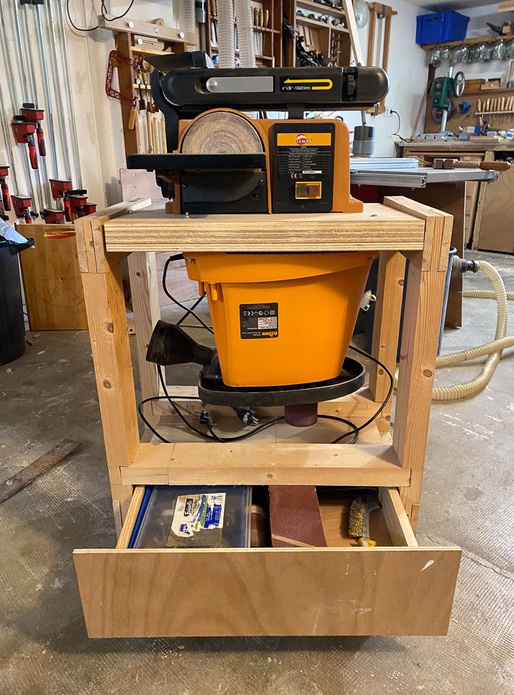 Ponceuses cylindre oscillant TRITON et à bande LEMAN