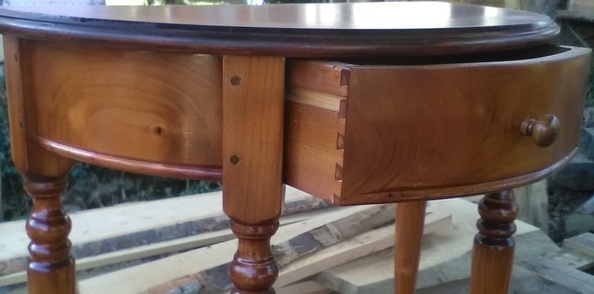 Reproduction chevet demi lune