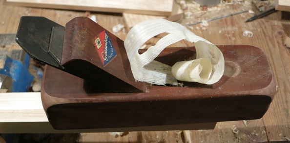 Le rabot fonctionnel et ses premiers copeaux