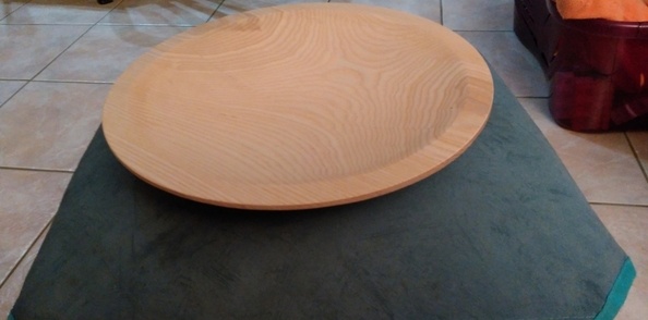 Assiette en bois