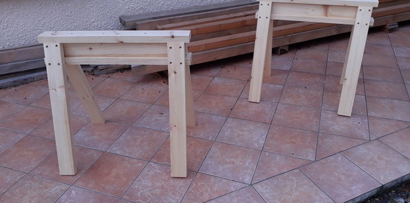 Treteaux costauds empilables