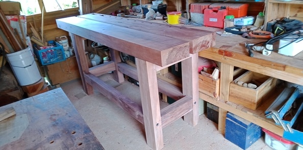 Établi Roubo en bois de fer (Casuarina equisetifolia)