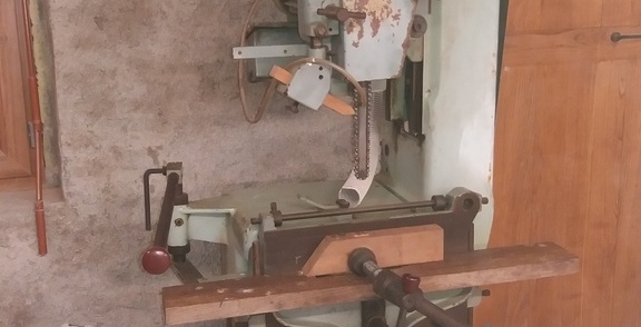 Restoration d'une mortaiseuse a chaine guillet