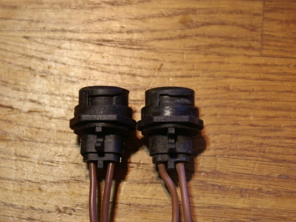 Nouvelle version à gauche, ancienne à droite