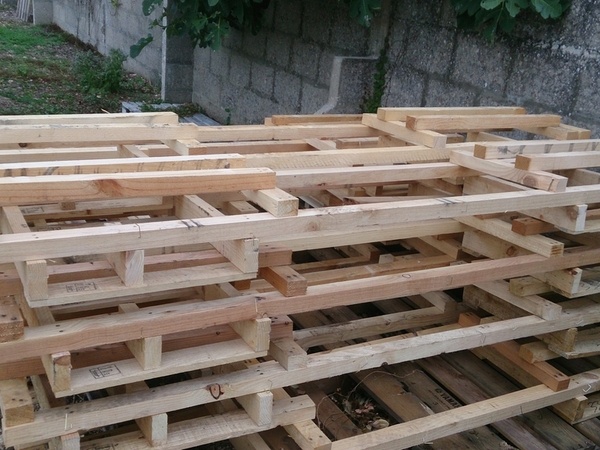 Matière Première, Palettes de transport