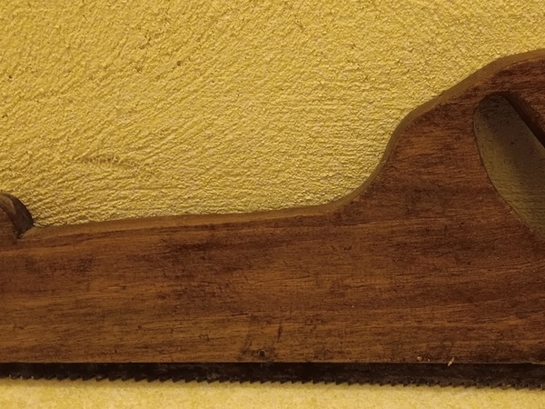 Le rabot à refendre compagnon, en noyer