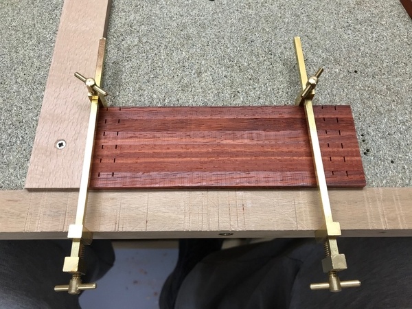 On tourne d'un quart les pièces précédentes