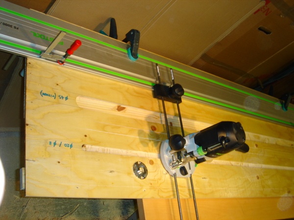 Fraisage des rainures parallèles et droites