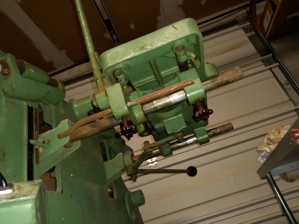 Etat initial des glissières de la table à mortaiser