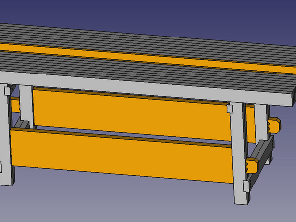 Établi avec le porte-outils au centre.
