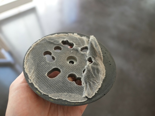 OK j'arrête de m'acharner, je prends ma cale à poncer....