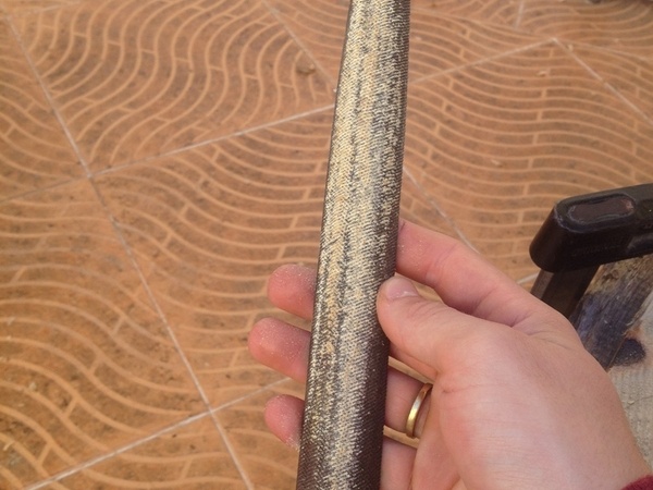 La lime est très encrassée et n'enlève plus grand chose