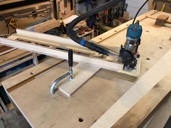 La défonceuse repoussée à l'arrière