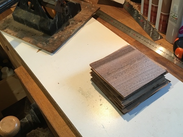 21 couche de placage de noyer