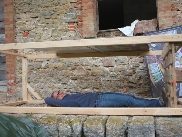 Test grandeur nature pour vérifier la hauteur des côtés.