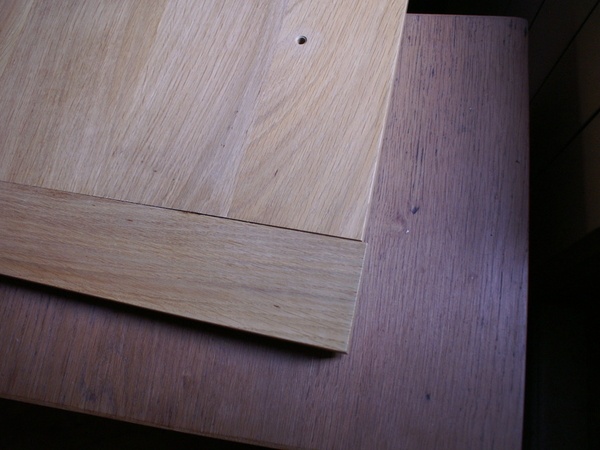 Erreur de fabrication d'un plateau chêne avec alèse