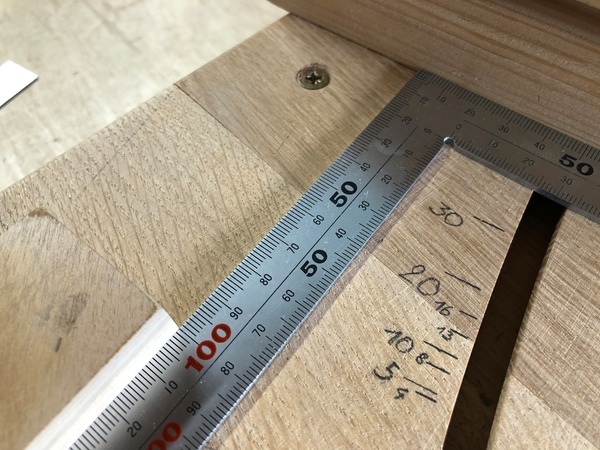 Perçage à 50 mm du bord