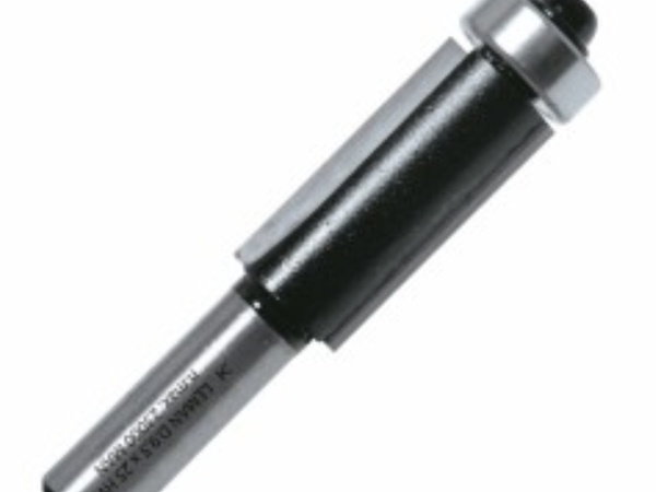 une fois affûtée le diamètre de l'outil diminue logiquement par rapport au roulement.. ce qui me laisse une petite marche de quelques dixièmes.