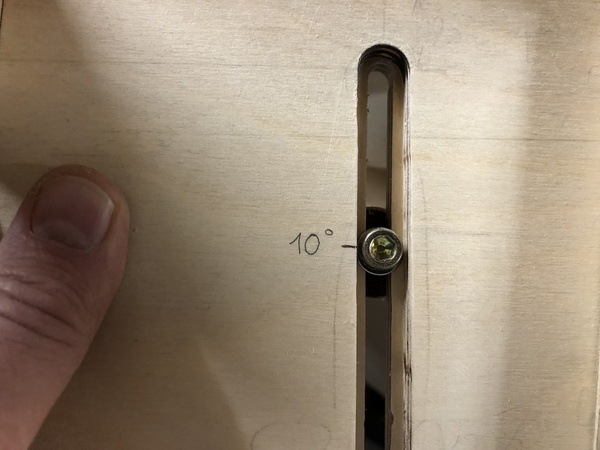 NB : pas besoin d'indiquer le zéro, il suffit de  poser le montage à plat sur l'établi