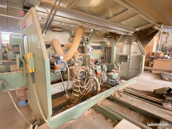 Ennormément de matériel de menuiserie d'occasion à vendre