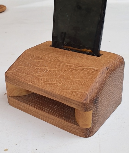 Desk passif pour téléphone portable