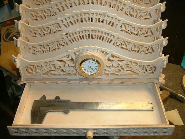 Porte courrier bureau avec tiroir et horloge