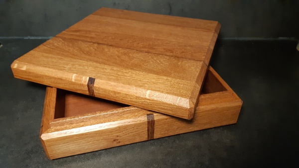 Boite Chene et insert Wengé