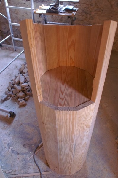 Boîte aux lettres ronde